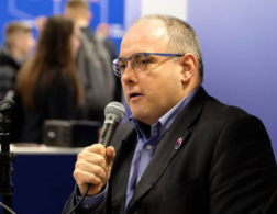 Robert Halfon speaking