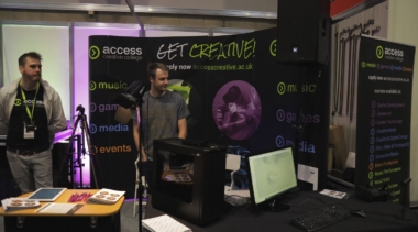 access creative stand